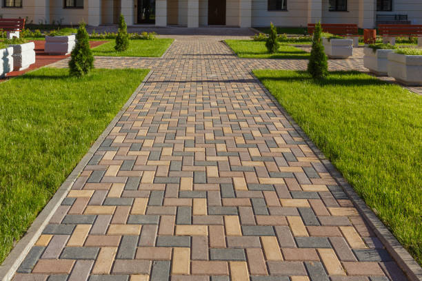 Best Residential Driveway Pavers in Marion Oaks, FL